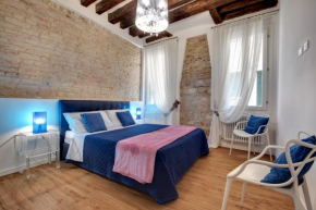 Charming Castello Apartments